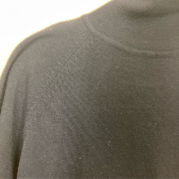 Ann Taylor Studio Vintage Wool Turtleneck Sweater Small Removable Shoulder Pads - Picture 2 of 8